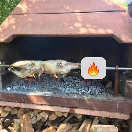 ヴィラ Holiday Cottage-vakantiehuis-vikendica Zolaci